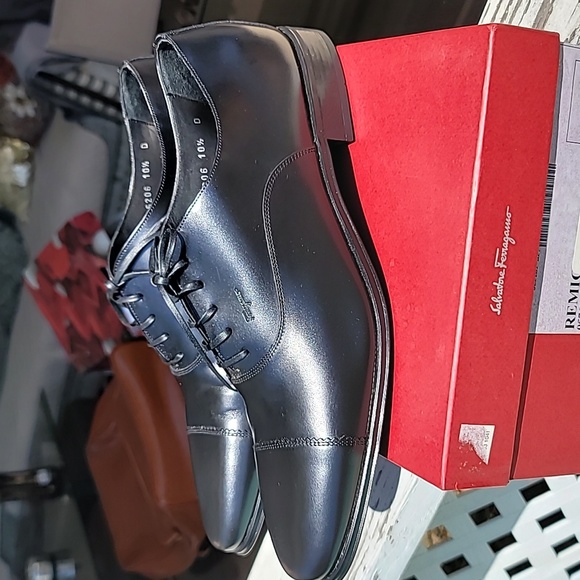 #100 SALVADOR FERRAGAMO MEN'S OXFORD SHOES WITH SHOE LACES - Picture 2 of 13